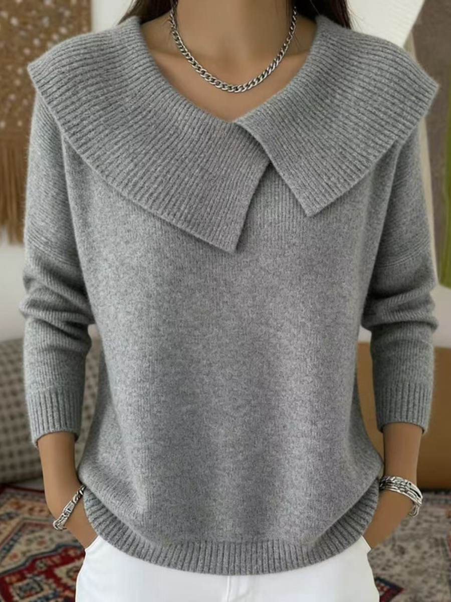 Maeve – Warm Knit Jumper with Soft Collar