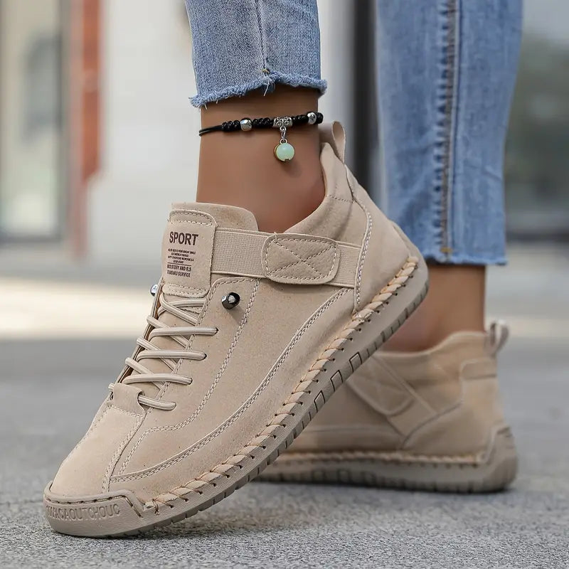 Bríd – Comfortable Everyday Walking Sneakers