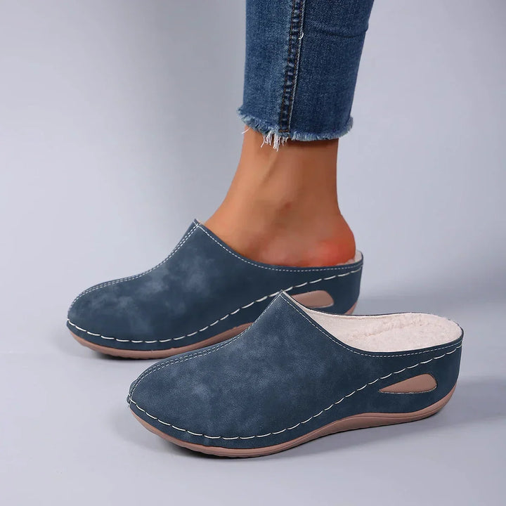 Nora – Orthopaedic Comfort Slippers