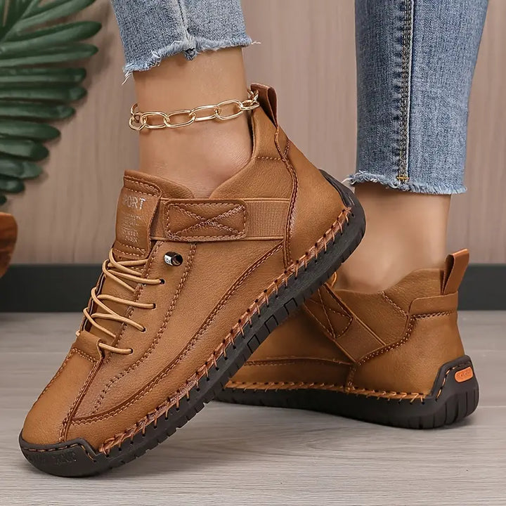 Bríd – Comfortable Everyday Walking Sneakers